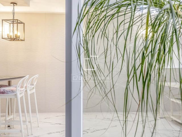 2 slaapkamer Appartement te koop in Valencia stad - € 549.000 (Ref: 9528492)