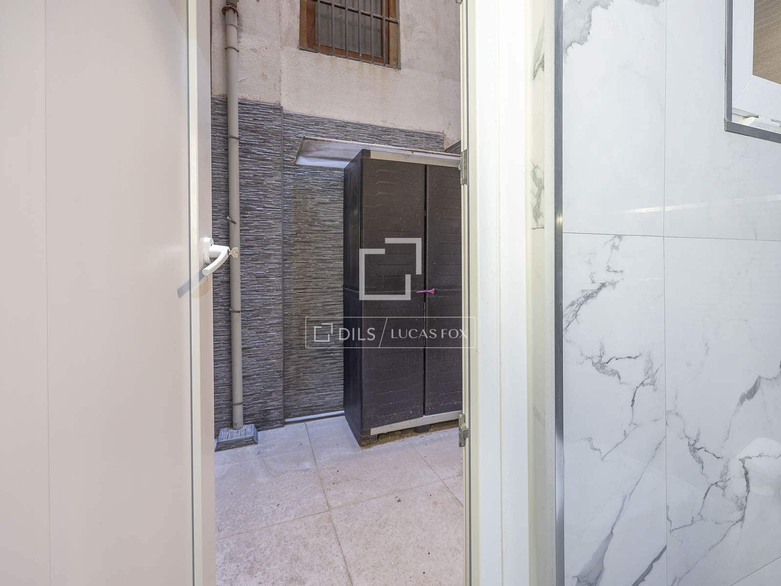 2 slaapkamer Appartement te koop in Valencia stad - € 549.000 (Ref: 9528492)