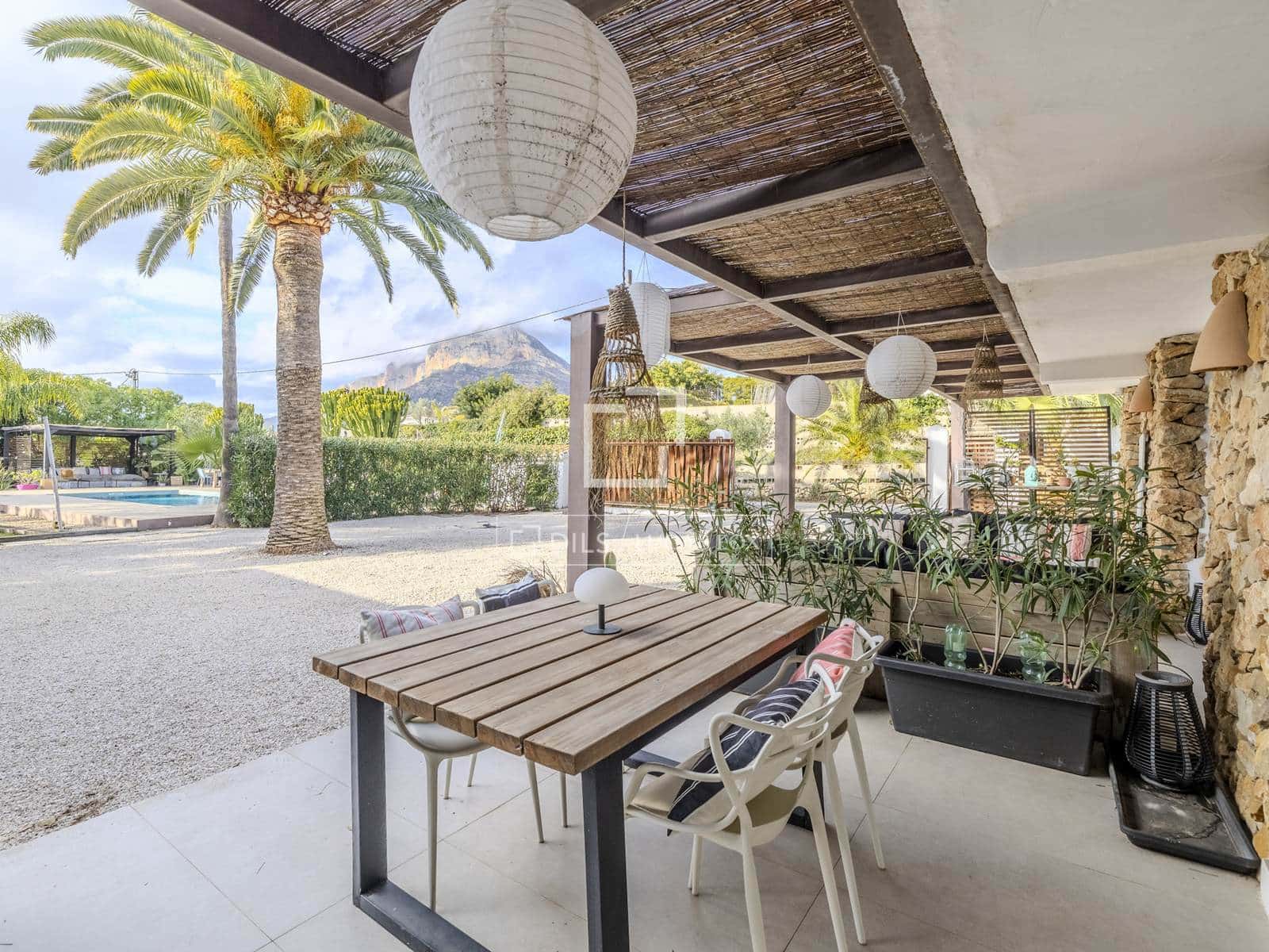 6 chambre Villa/Maison à vendre à Javea / Xabia avec piscine garage - 1 225 000 € (Ref: 9528493)