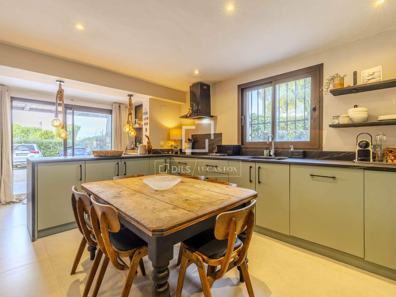 6 chambre Villa/Maison à vendre à Javea / Xabia avec piscine garage - 1 225 000 € (Ref: 9528493)