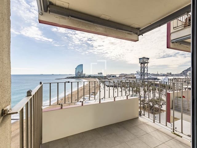 2 soverom Penthouse til salgs i Barcelona by - € 900 000 (Ref: 9528995)