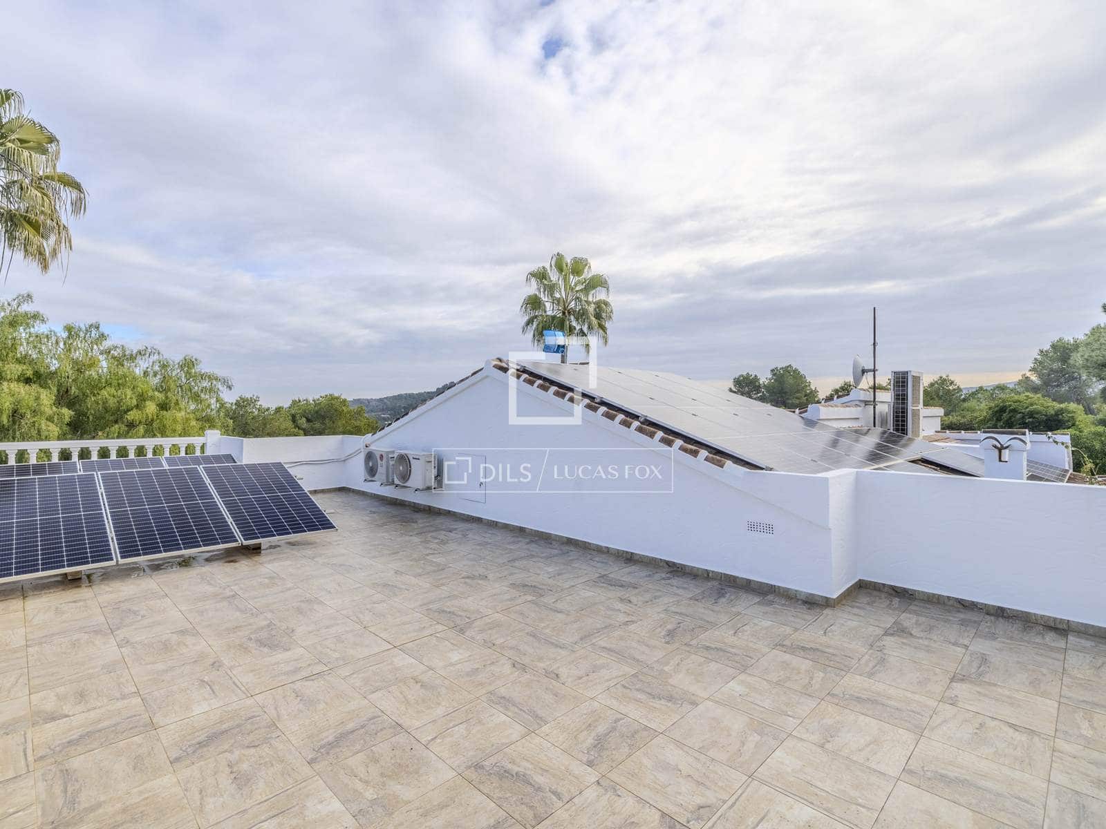 5 soveværelse Villa til salg i Javea / Xabia med swimmingpool garage - € 995.900 (Ref: 9528996)