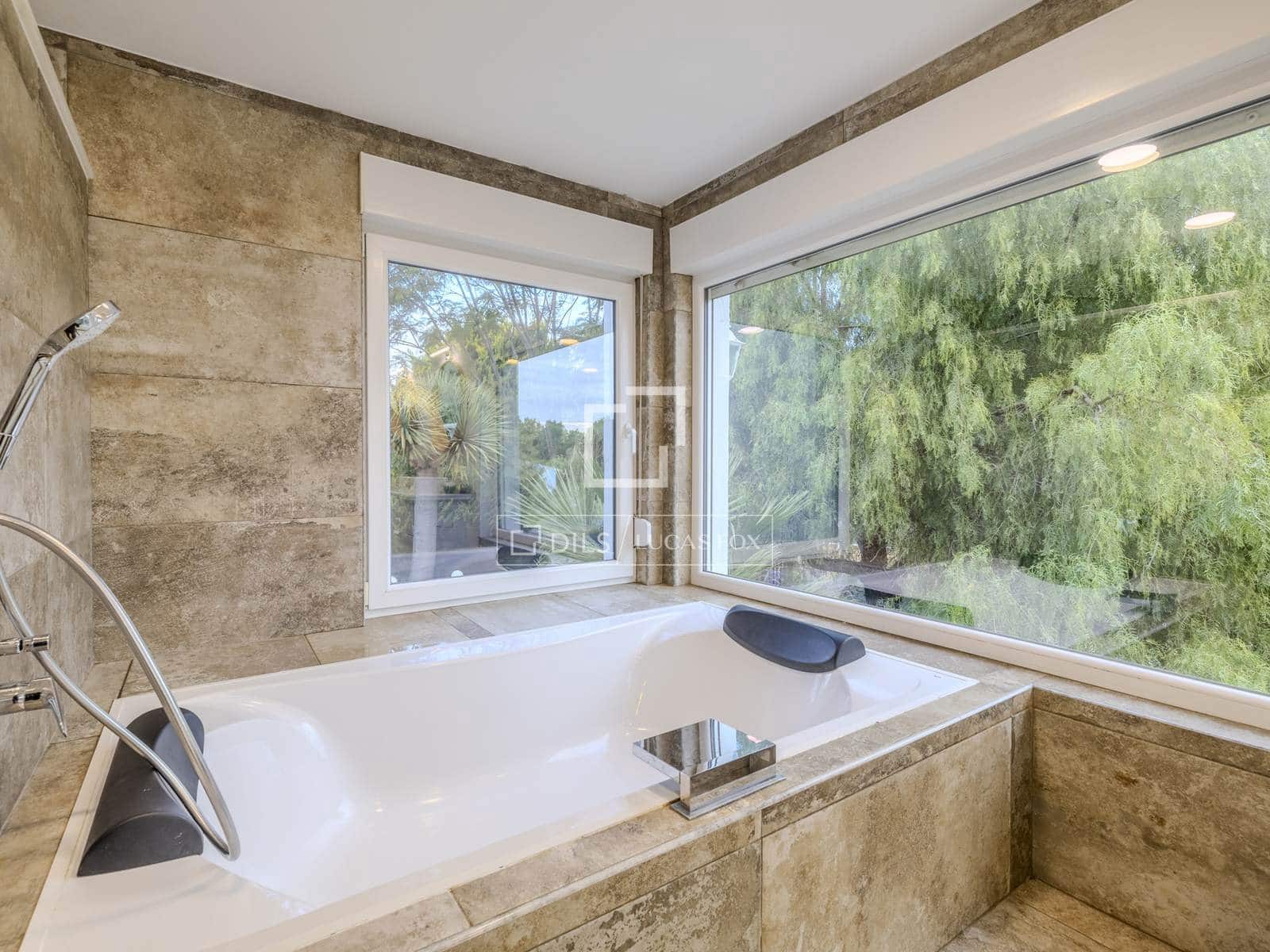 5 soveværelse Villa til salg i Javea / Xabia med swimmingpool garage - € 995.900 (Ref: 9528996)