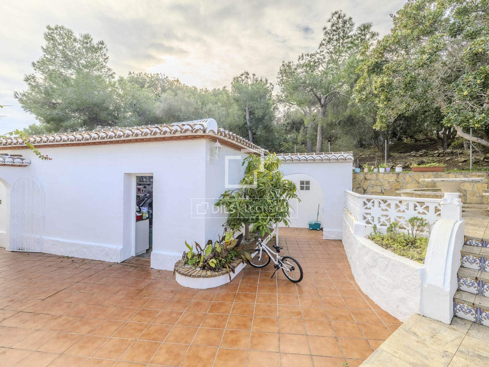 5 soveværelse Villa til salg i Javea / Xabia med swimmingpool garage - € 995.900 (Ref: 9528996)
