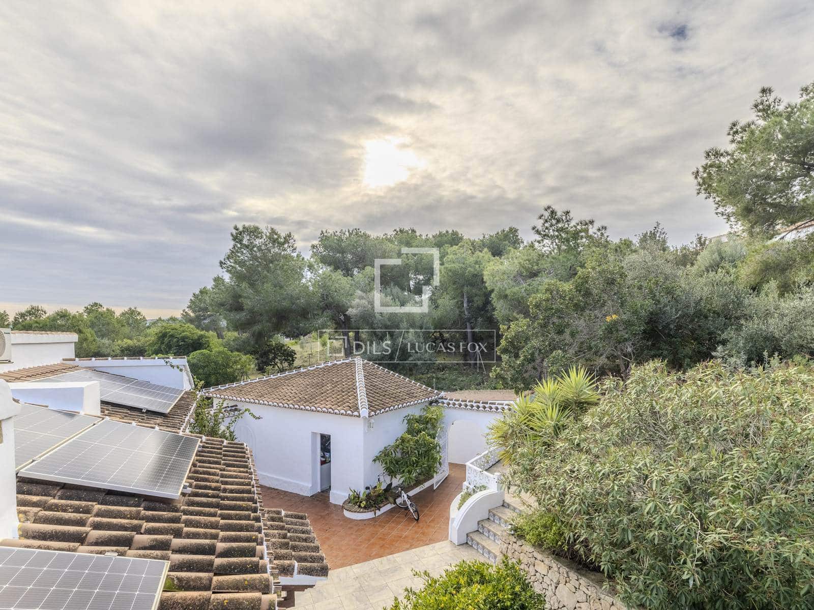 5 soveværelse Villa til salg i Javea / Xabia med swimmingpool garage - € 995.900 (Ref: 9528996)