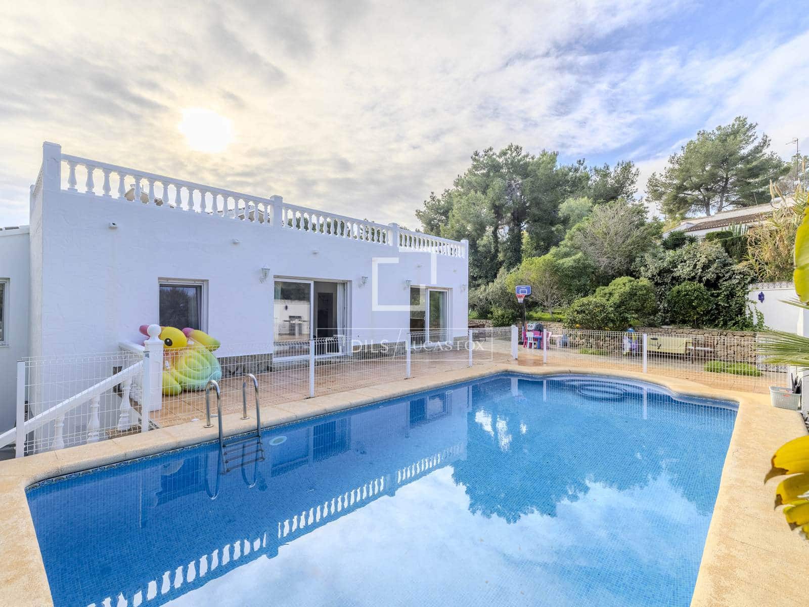 5 soveværelse Villa til salg i Javea / Xabia med swimmingpool garage - € 995.900 (Ref: 9528996)