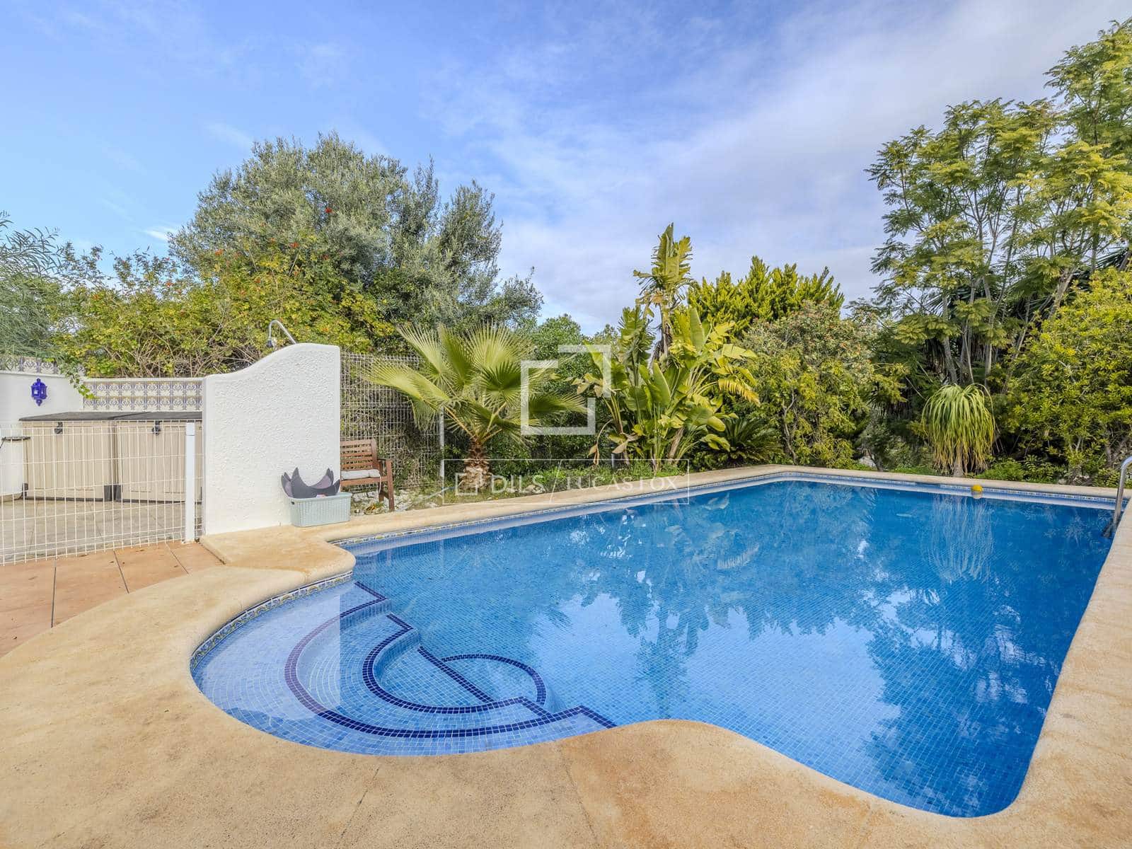 5 soveværelse Villa til salg i Javea / Xabia med swimmingpool garage - € 995.900 (Ref: 9528996)