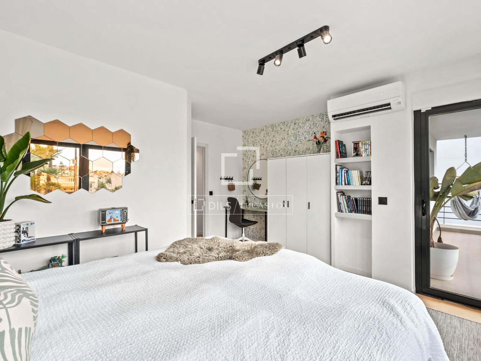 7 slaapkamer Villa te koop in Alicante stad met zwembad garage - € 2.900.000 (Ref: 9529117)