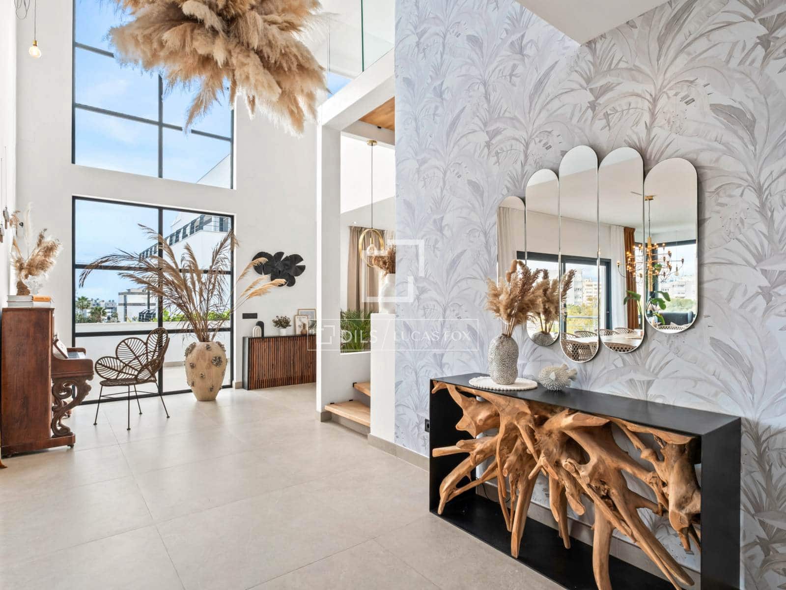 7 slaapkamer Villa te koop in Alicante stad met zwembad garage - € 2.900.000 (Ref: 9529117)