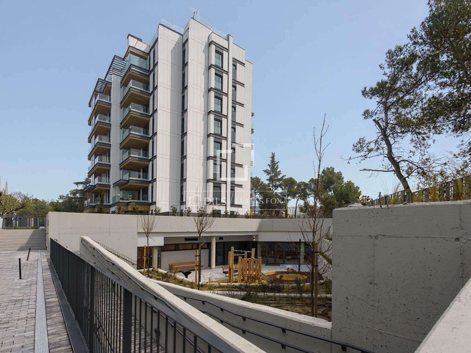 2 sypialnia Apartament do wynajęcia w Miasto Madryt z basenem garażem - 3 500 € (Ref: 9532164)