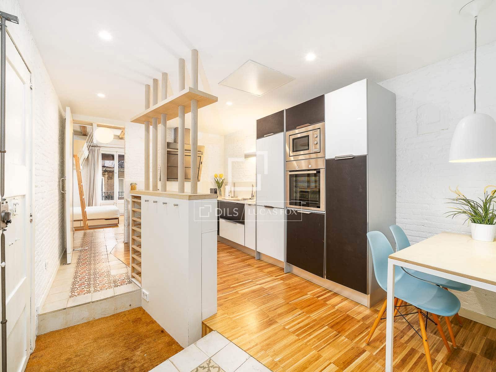 2 makuuhuone Huoneisto myytävänä paikassa Barcelona kaupunki - 425 000 € (Ref: 9532613)