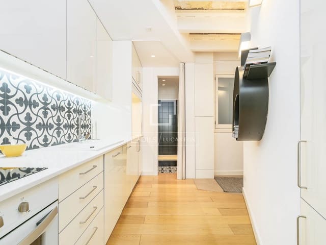 1 soveværelse Lejlighed til salg i Barcelona by - € 360.000 (Ref: 9532615)