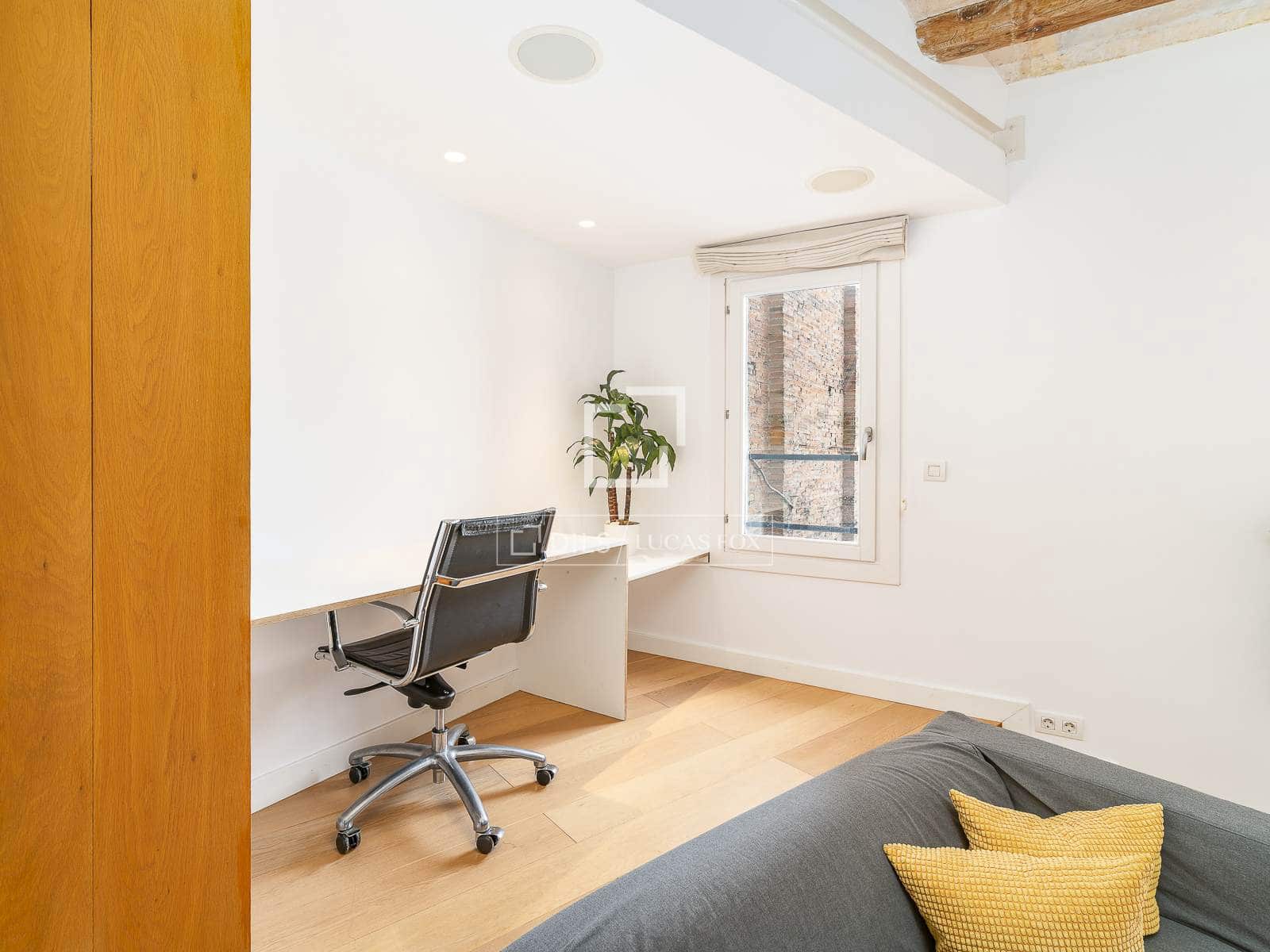 1 slaapkamer Appartement te koop in Barcelona stad - € 375.000 (Ref: 9532615)