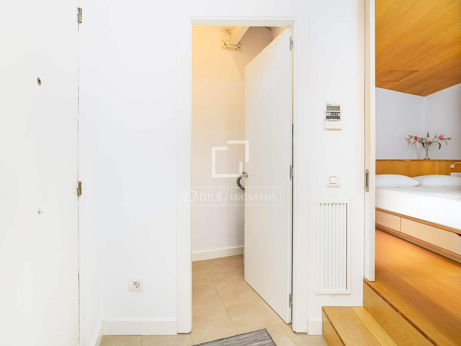 1 slaapkamer Appartement te koop in Barcelona stad - € 375.000 (Ref: 9532615)