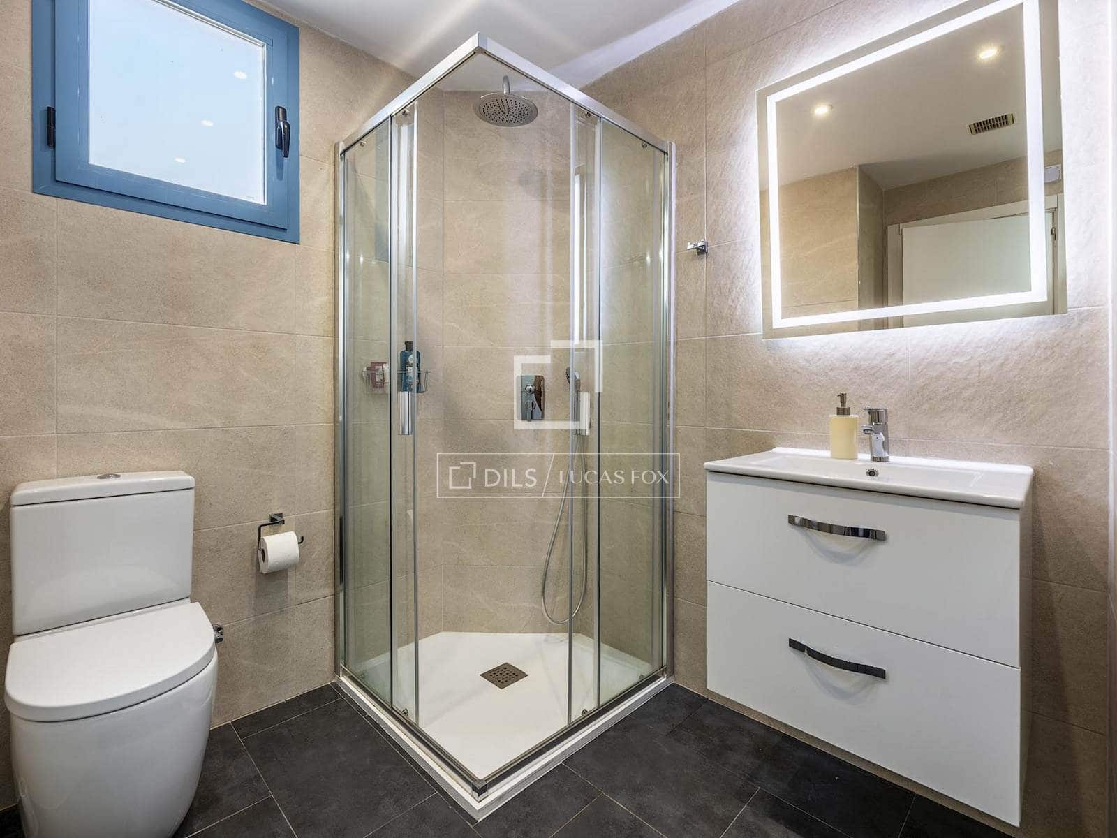 3 soverom Villa til salgs i Cala Moli med svømmebasseng garasje - € 1 150 000 (Ref: 9532616)