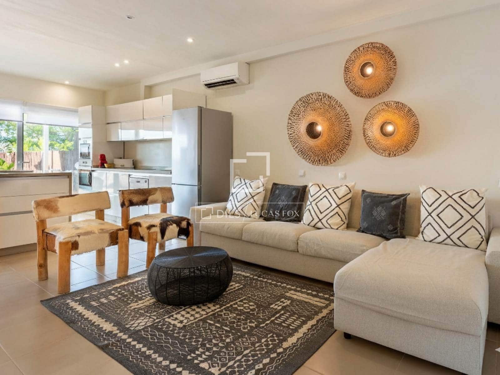 3 soverom Villa til salgs i Cala Moli med svømmebasseng garasje - € 1 150 000 (Ref: 9532616)