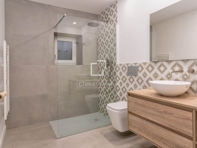 3 soveværelse Lejlighed til salg i Girona by - € 465.000 (Ref: 9532617)