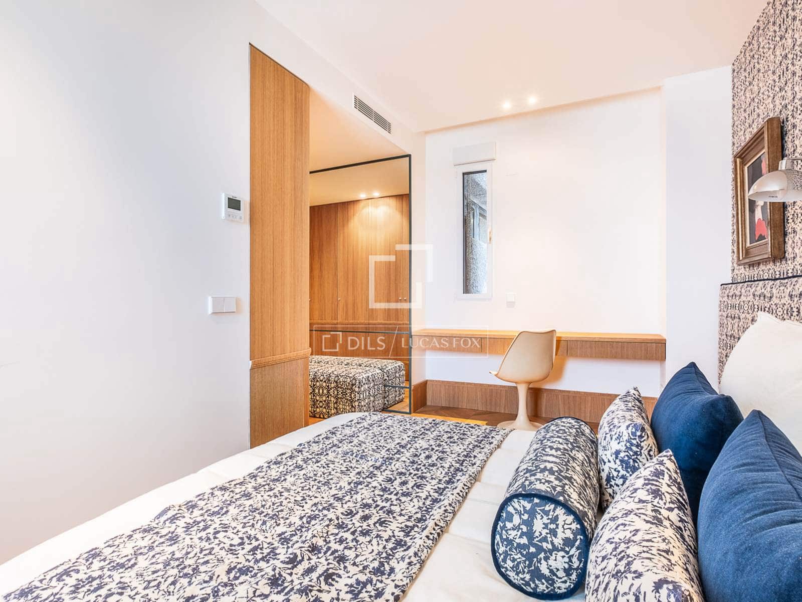 2 slaapkamer Appartement te koop in Madrid stad met garage - € 4.000.000 (Ref: 9532618)