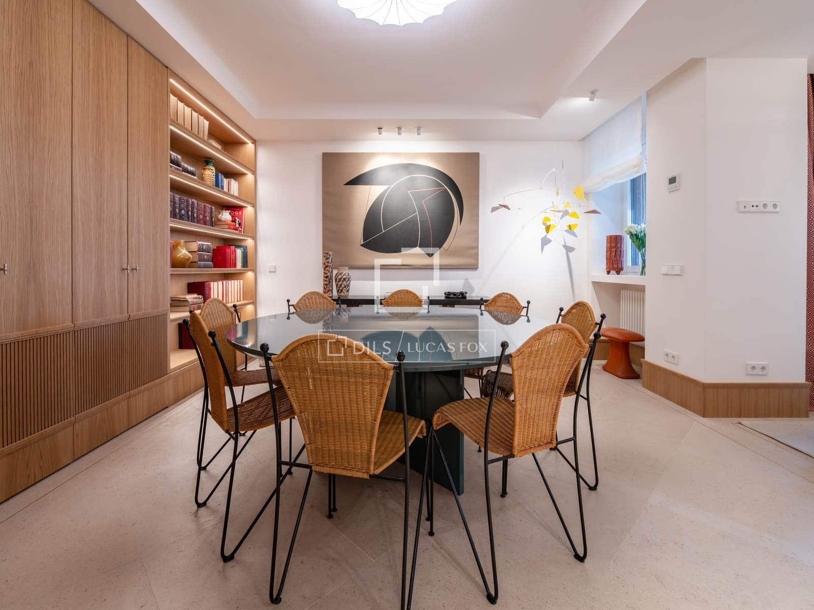 2 soverom Leilighet til salgs i Madrid by med garasje - € 4 000 000 (Ref: 9532618)