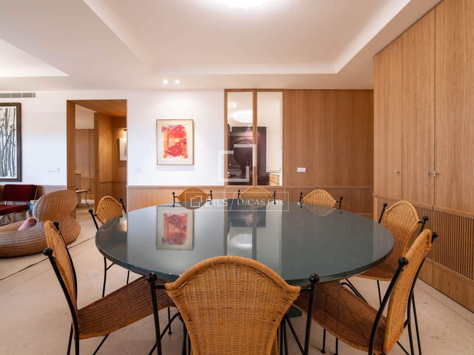 2 soverom Leilighet til salgs i Madrid by med garasje - € 4 000 000 (Ref: 9532618)