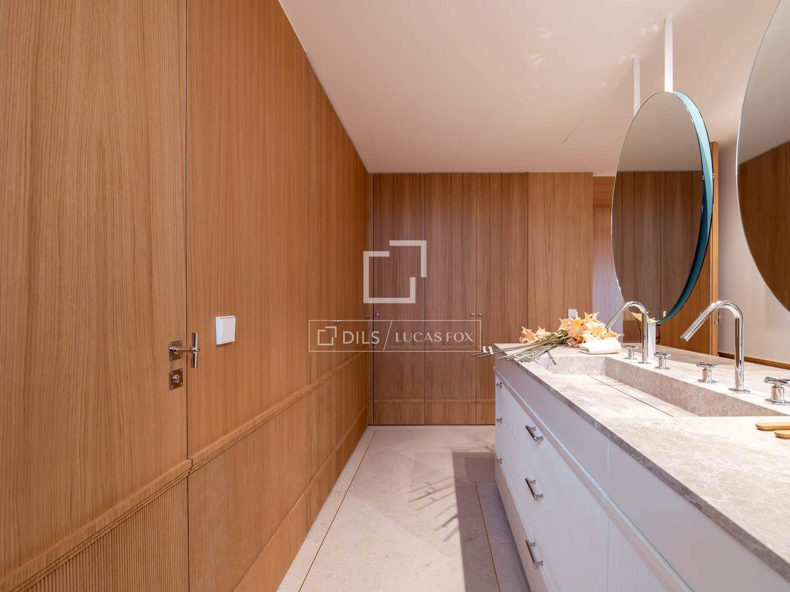 2 soverom Leilighet til salgs i Madrid by med garasje - € 4 000 000 (Ref: 9532618)