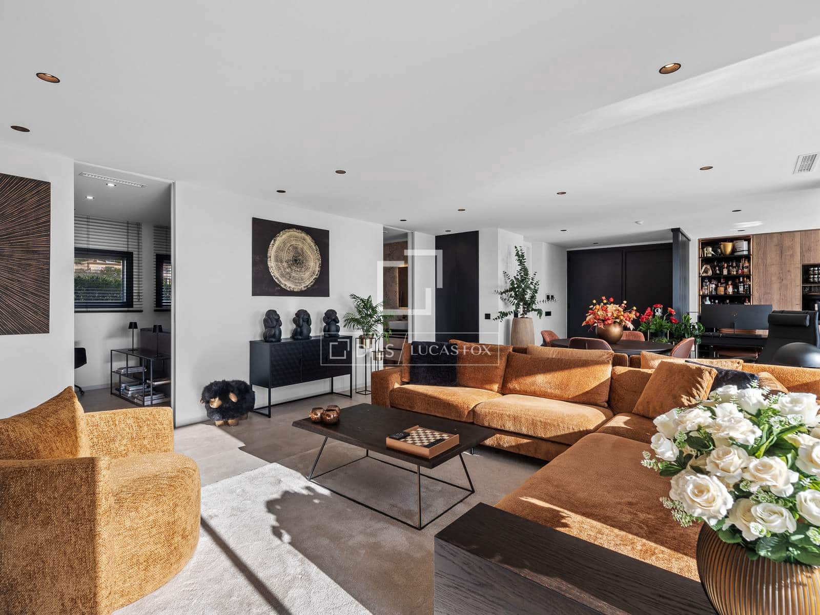 3 makuuhuone Huvila myytävänä paikassa Calpe / Calp mukana uima-altaan 
autotalli - 1 685 000 € (Ref: 9532811)