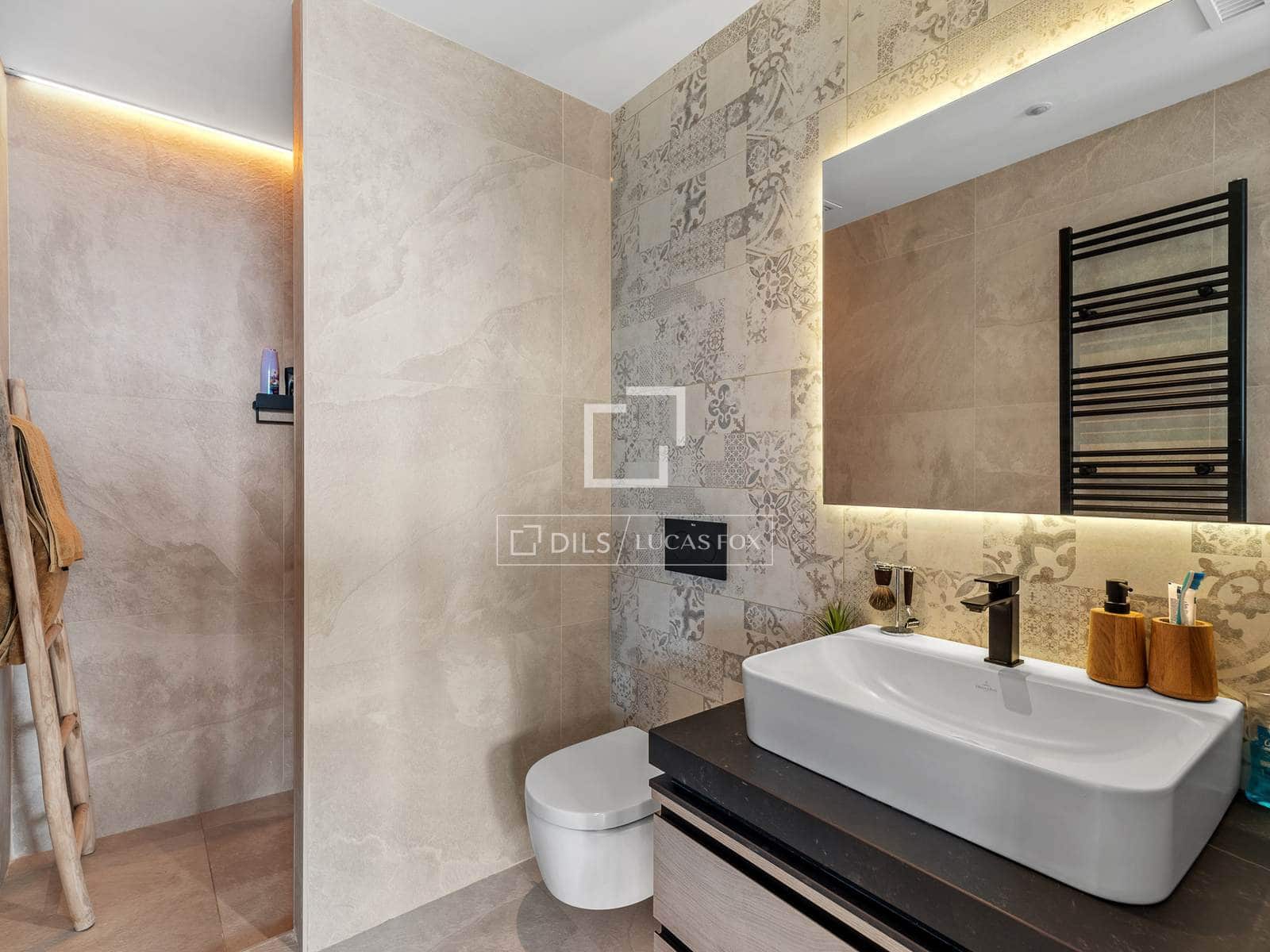 3 makuuhuone Huvila myytävänä paikassa Calpe / Calp mukana uima-altaan 
autotalli - 1 685 000 € (Ref: 9532811)