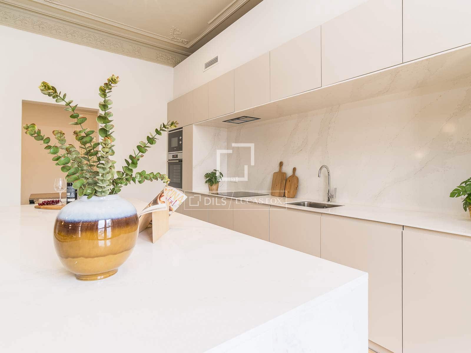 3 quarto Apartamento para venda em Barcelona cidade - 1 250 000 € (Ref: 9532812)