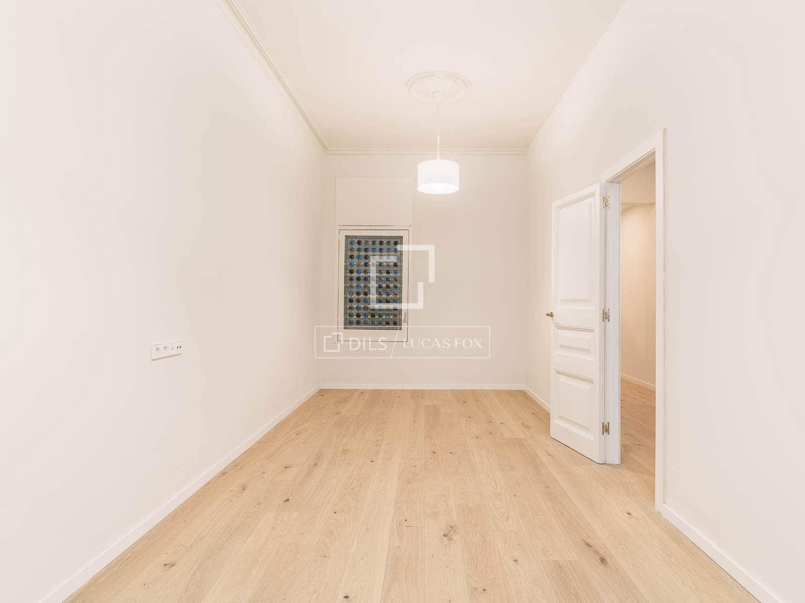 3 quarto Apartamento para venda em Barcelona cidade - 1 250 000 € (Ref: 9532812)