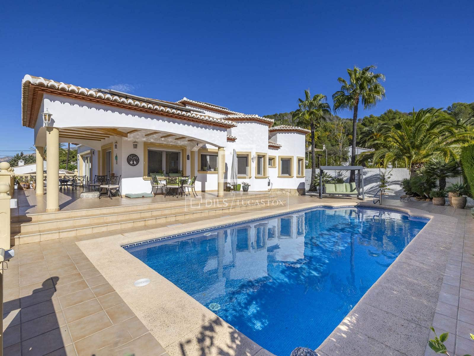 3 slaapkamer Villa te koop in Javea / Xabia met zwembad garage - € 749.000 (Ref: 9534355)