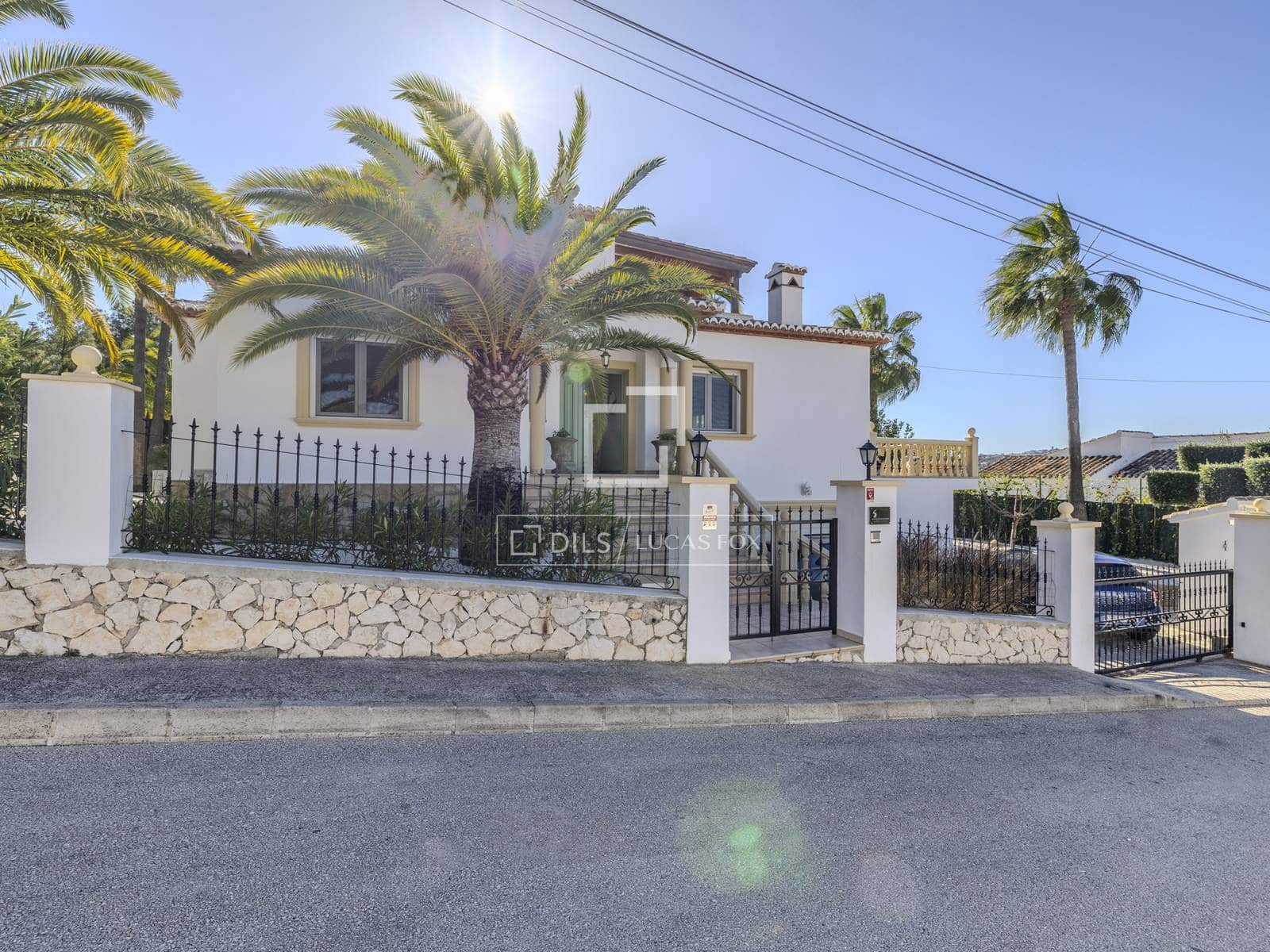 3 slaapkamer Villa te koop in Javea / Xabia met zwembad garage - € 749.000 (Ref: 9534355)