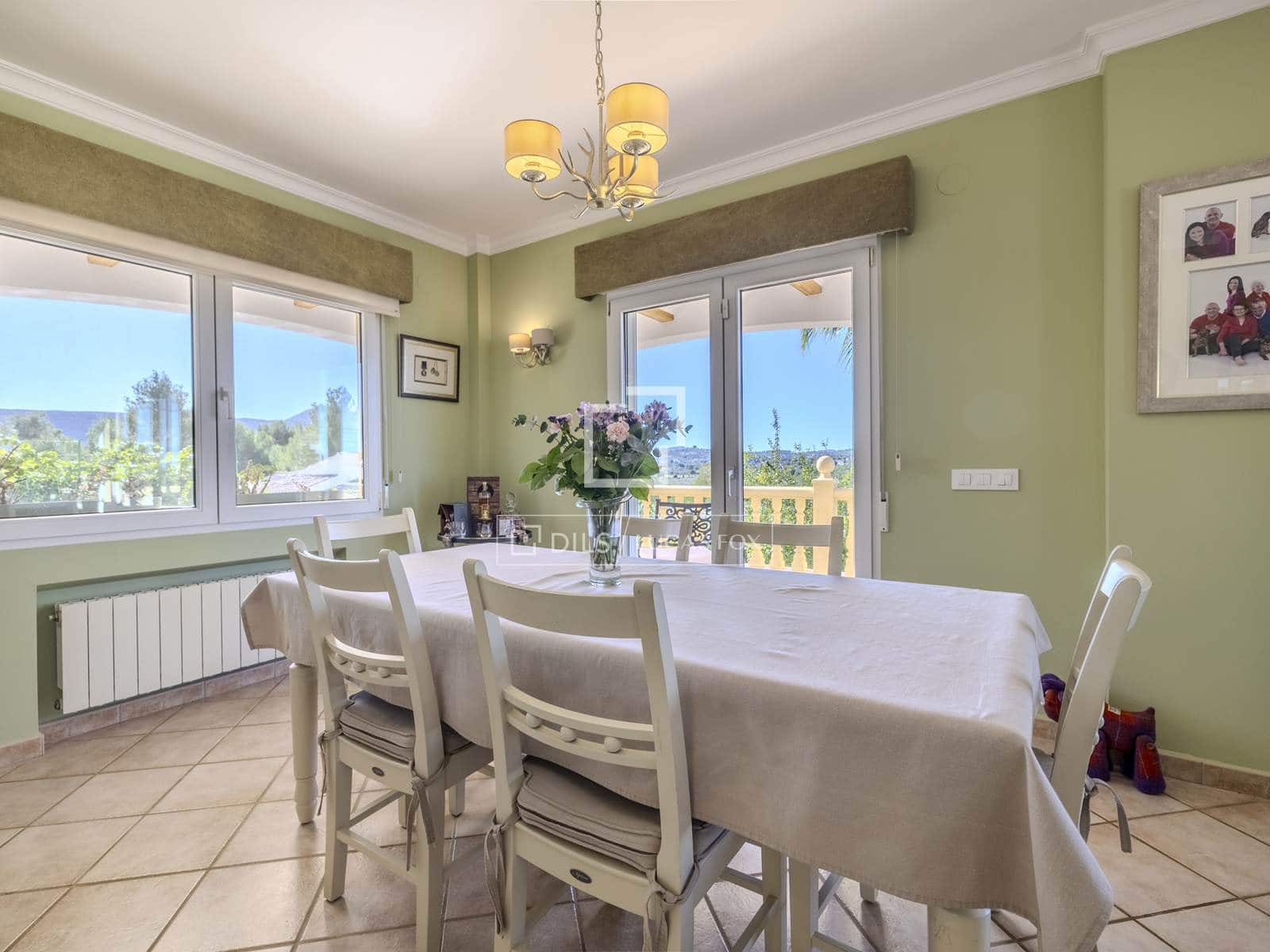 3 slaapkamer Villa te koop in Javea / Xabia met zwembad garage - € 749.000 (Ref: 9534355)