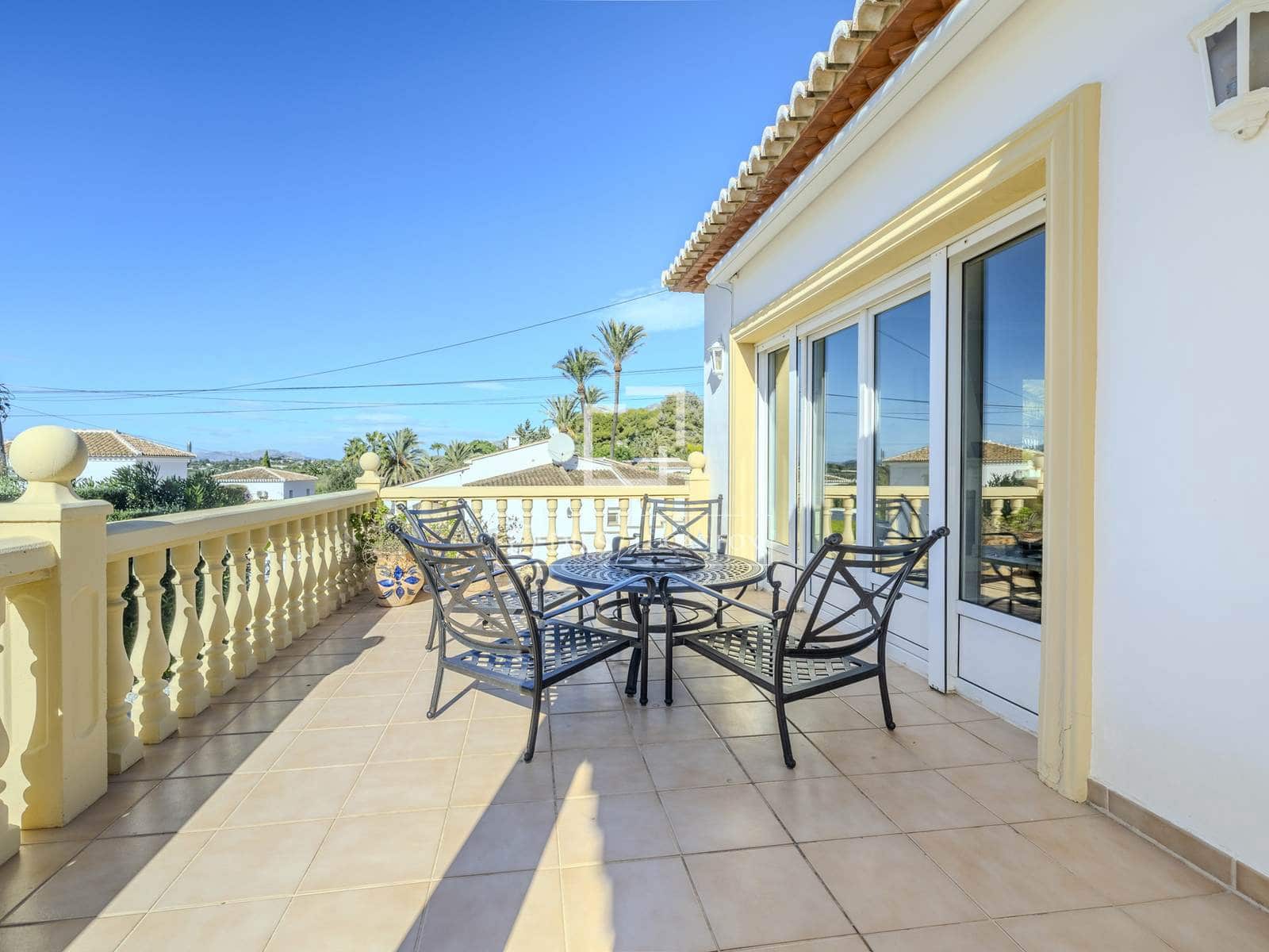 3 slaapkamer Villa te koop in Javea / Xabia met zwembad garage - € 749.000 (Ref: 9534355)