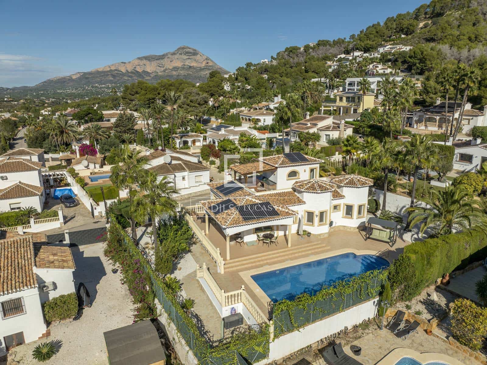 3 slaapkamer Villa te koop in Javea / Xabia met zwembad garage - € 749.000 (Ref: 9534355)