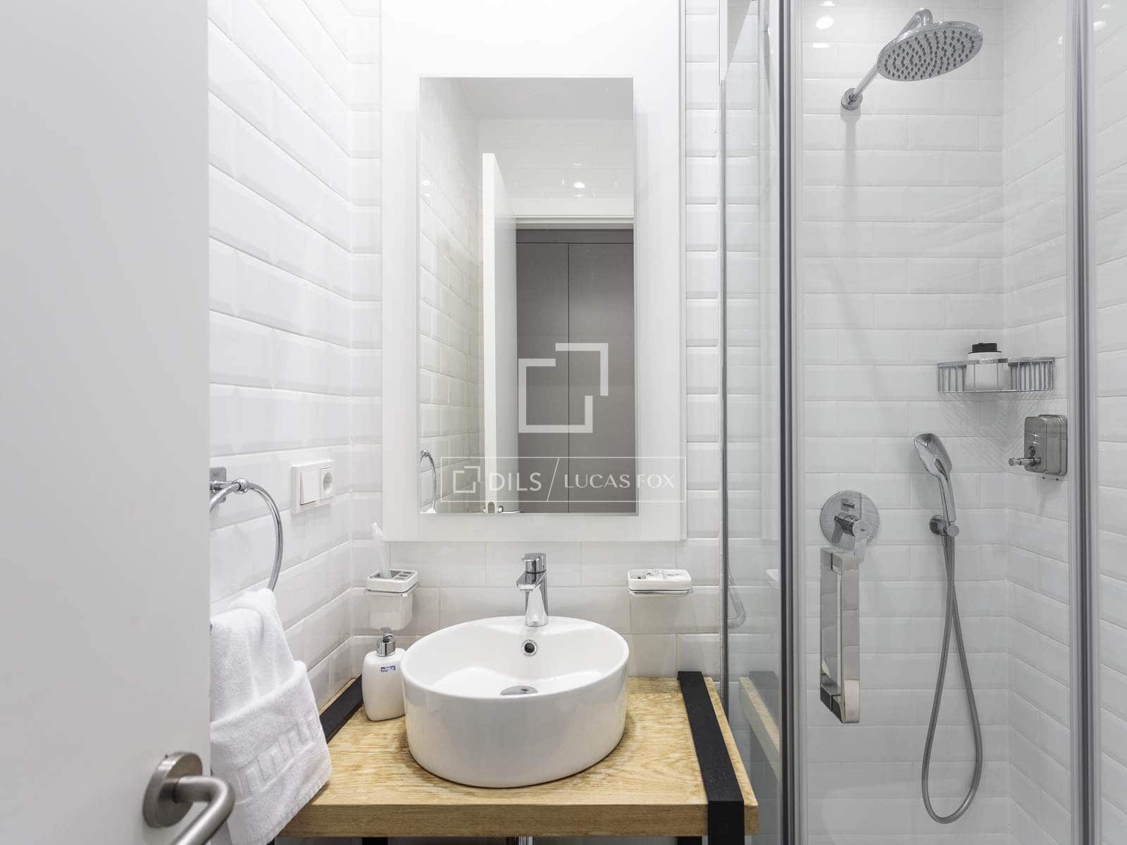 2 soverom Leilighet til leie i Madrid by - € 2 500 (Ref: 9534921)