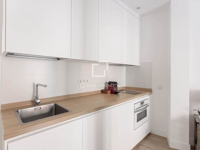 2 soverom Leilighet til leie i Madrid by - € 2 500 (Ref: 9534921)