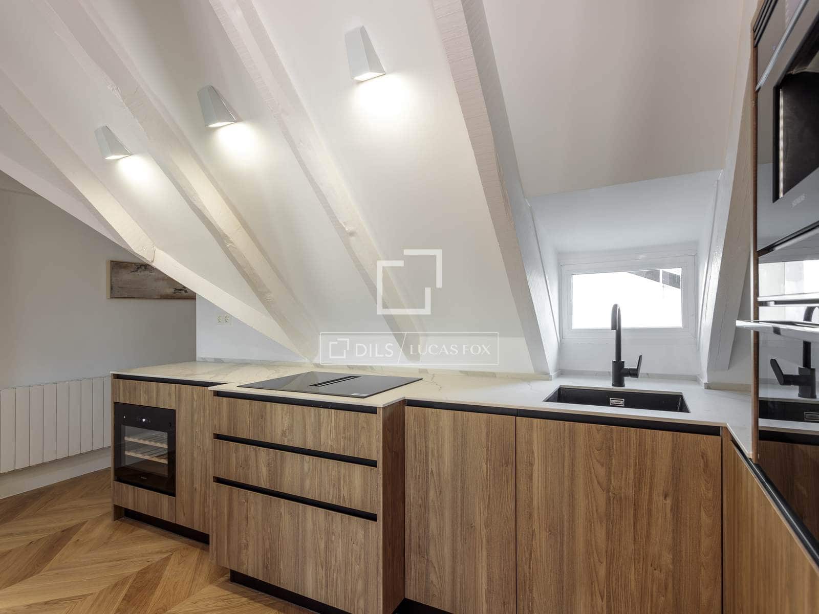 2 sovrum Lägenhet till salu i Madrid stad - 1 000 000 € (Ref: 9534924)