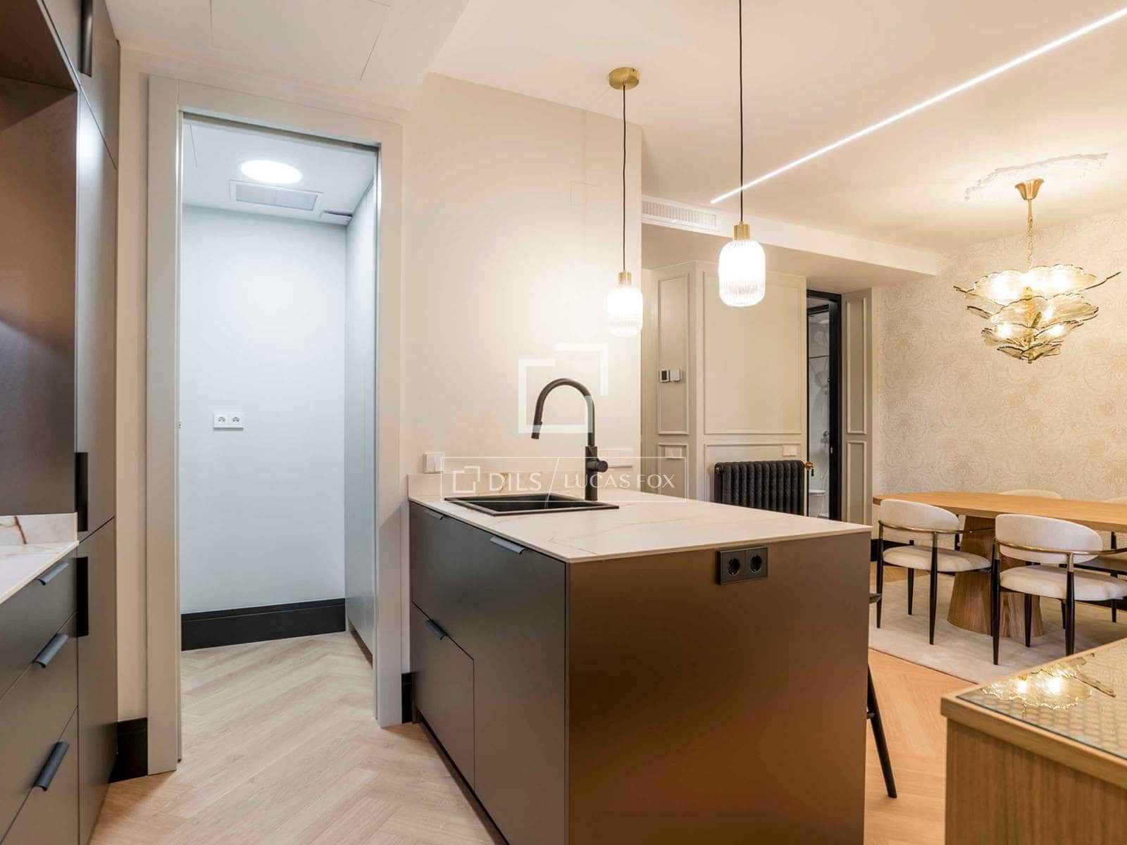 3 Zimmer Apartment zu verkaufen in Madrid Stadt mit Garage - 1.600.000 € (Ref: 9535118)