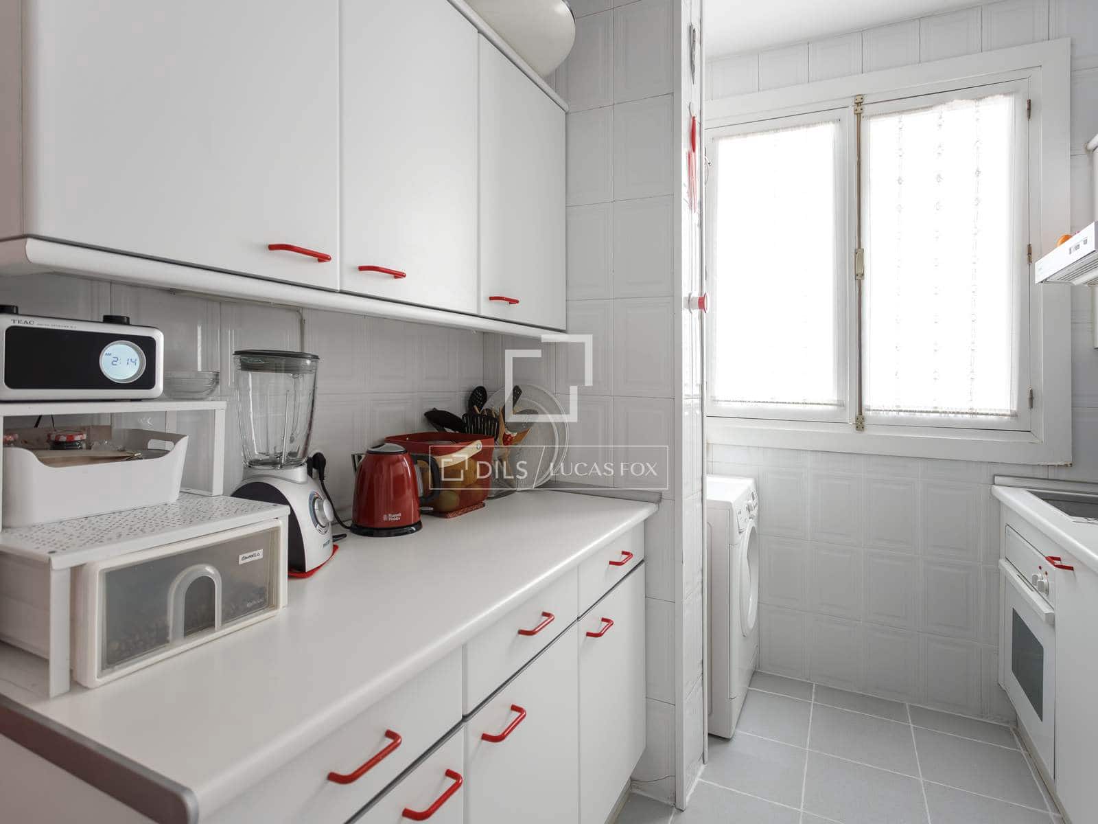 Apartamento de 3 habitaciones en Madrid ciudad en venta - 830.000 € (Ref: 9535251)