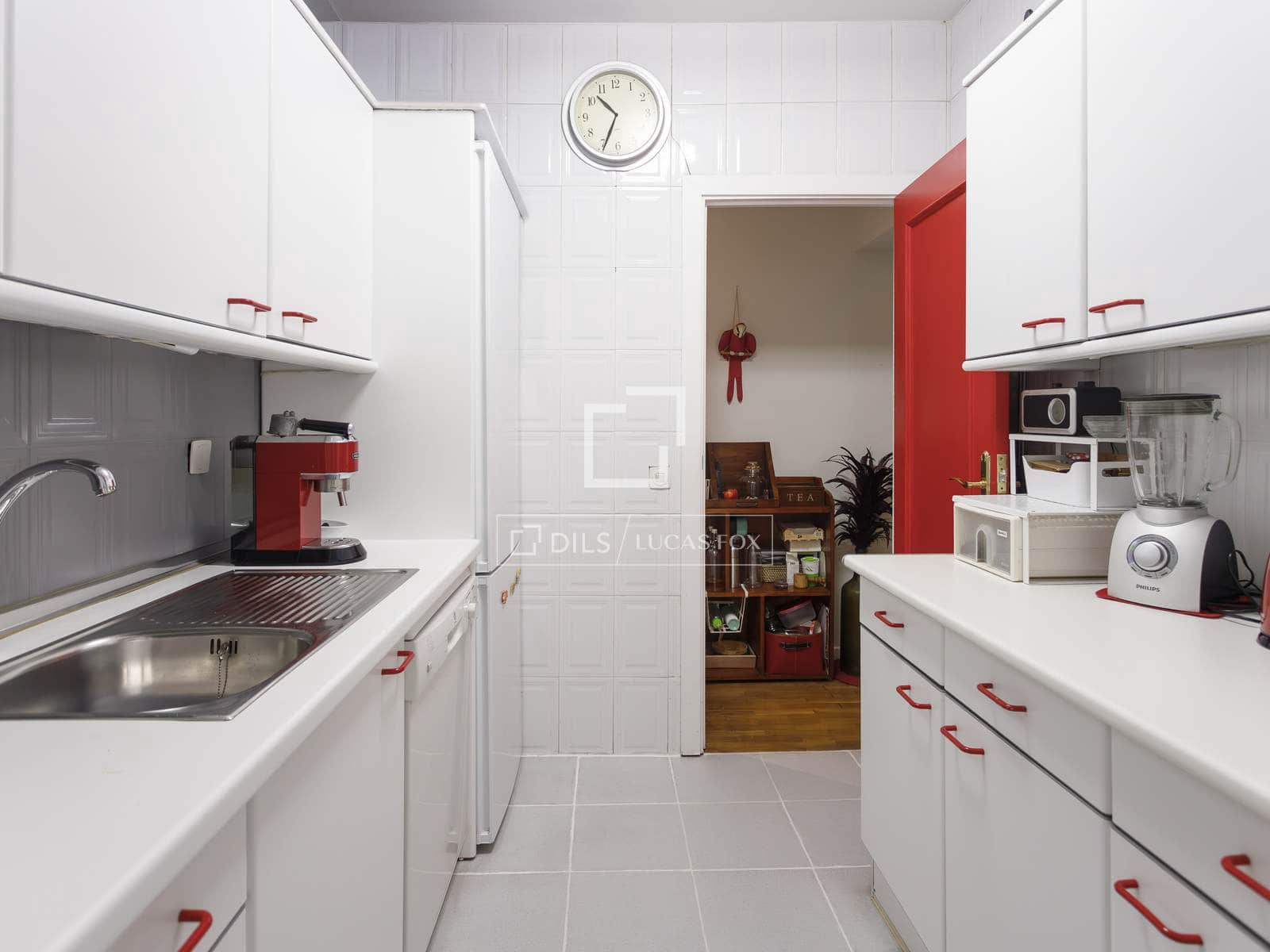 Apartamento de 3 habitaciones en Madrid ciudad en venta - 830.000 € (Ref: 9535251)