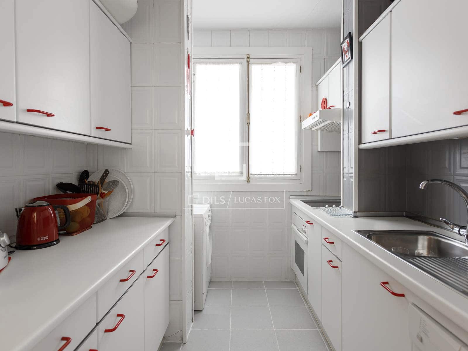 Apartamento de 3 habitaciones en Madrid ciudad en venta - 830.000 € (Ref: 9535251)