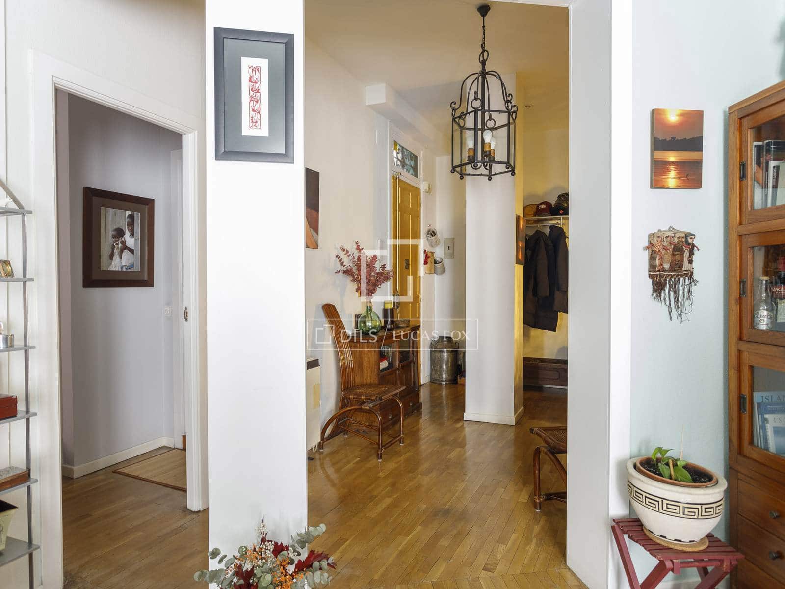 Apartamento de 3 habitaciones en Madrid ciudad en venta - 830.000 € (Ref: 9535251)