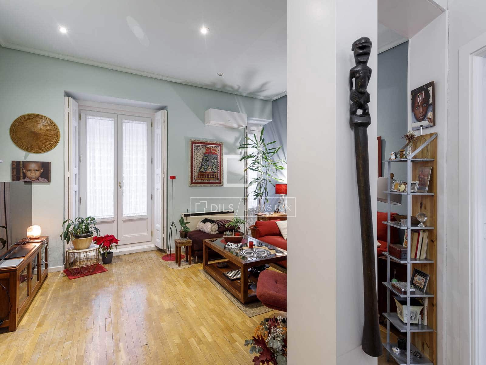 Apartamento de 3 habitaciones en Madrid ciudad en venta - 830.000 € (Ref: 9535251)