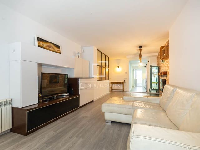 3 quarto Apartamento para venda em Esplugues de Llobregat com garagem - 650 000 € (Ref: 9535252)