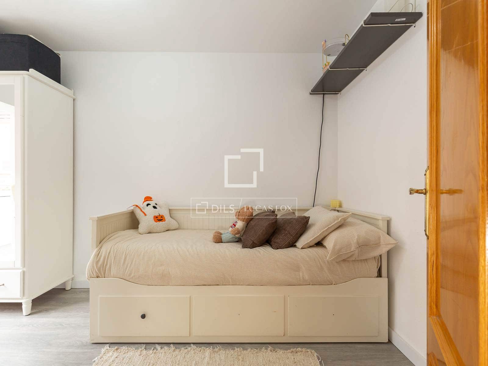 3 quarto Apartamento para venda em Esplugues de Llobregat com garagem - 650 000 € (Ref: 9535252)