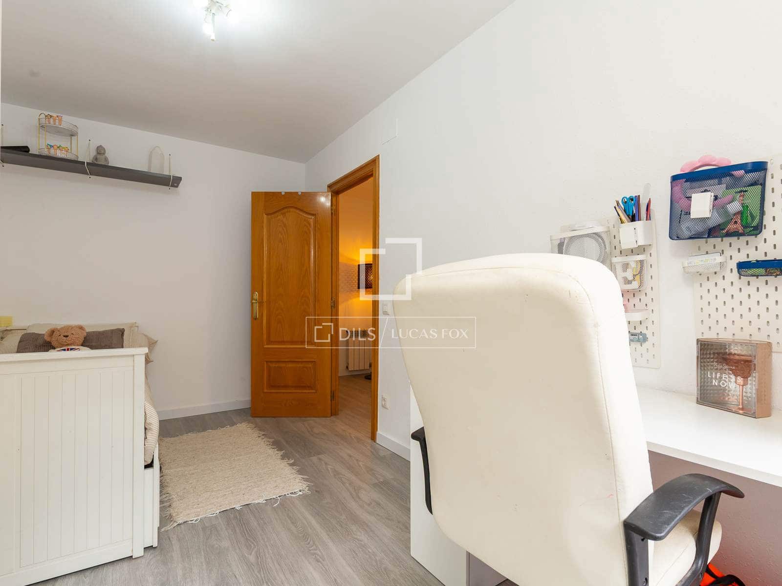 3 quarto Apartamento para venda em Esplugues de Llobregat com garagem - 650 000 € (Ref: 9535252)