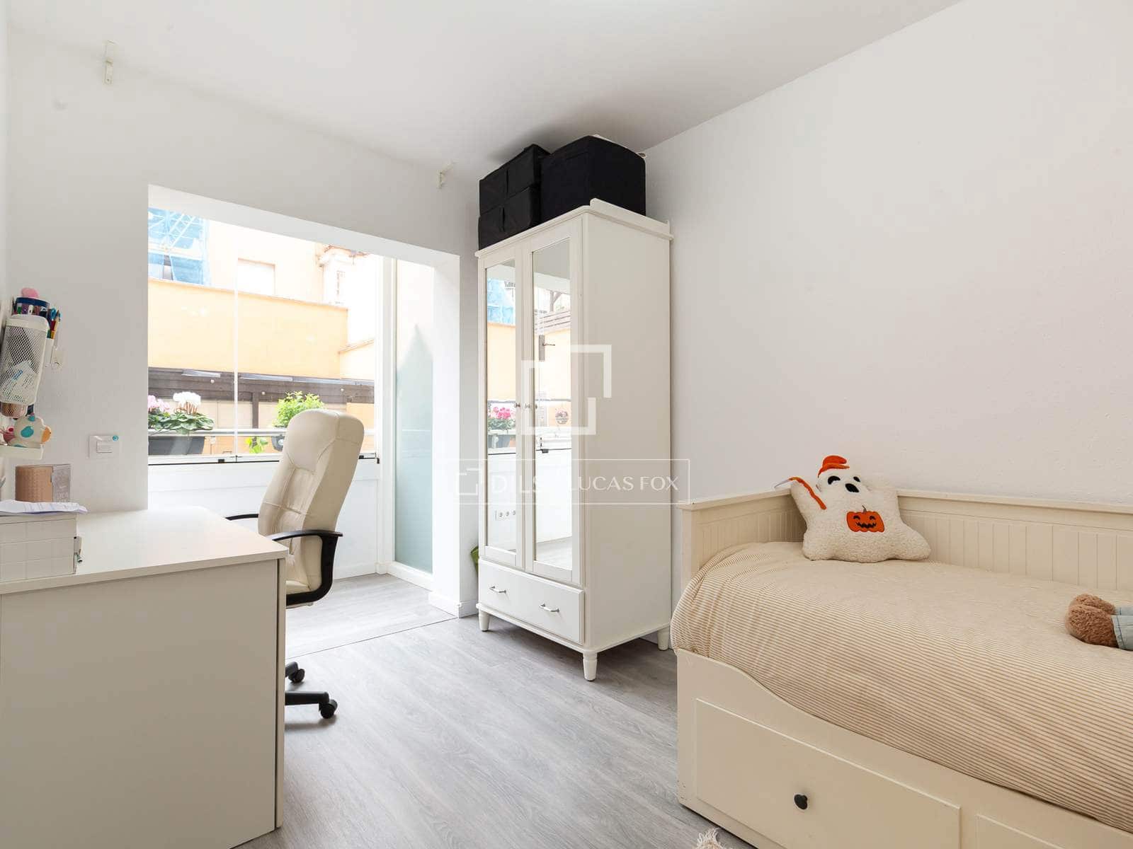 3 quarto Apartamento para venda em Esplugues de Llobregat com garagem - 650 000 € (Ref: 9535252)