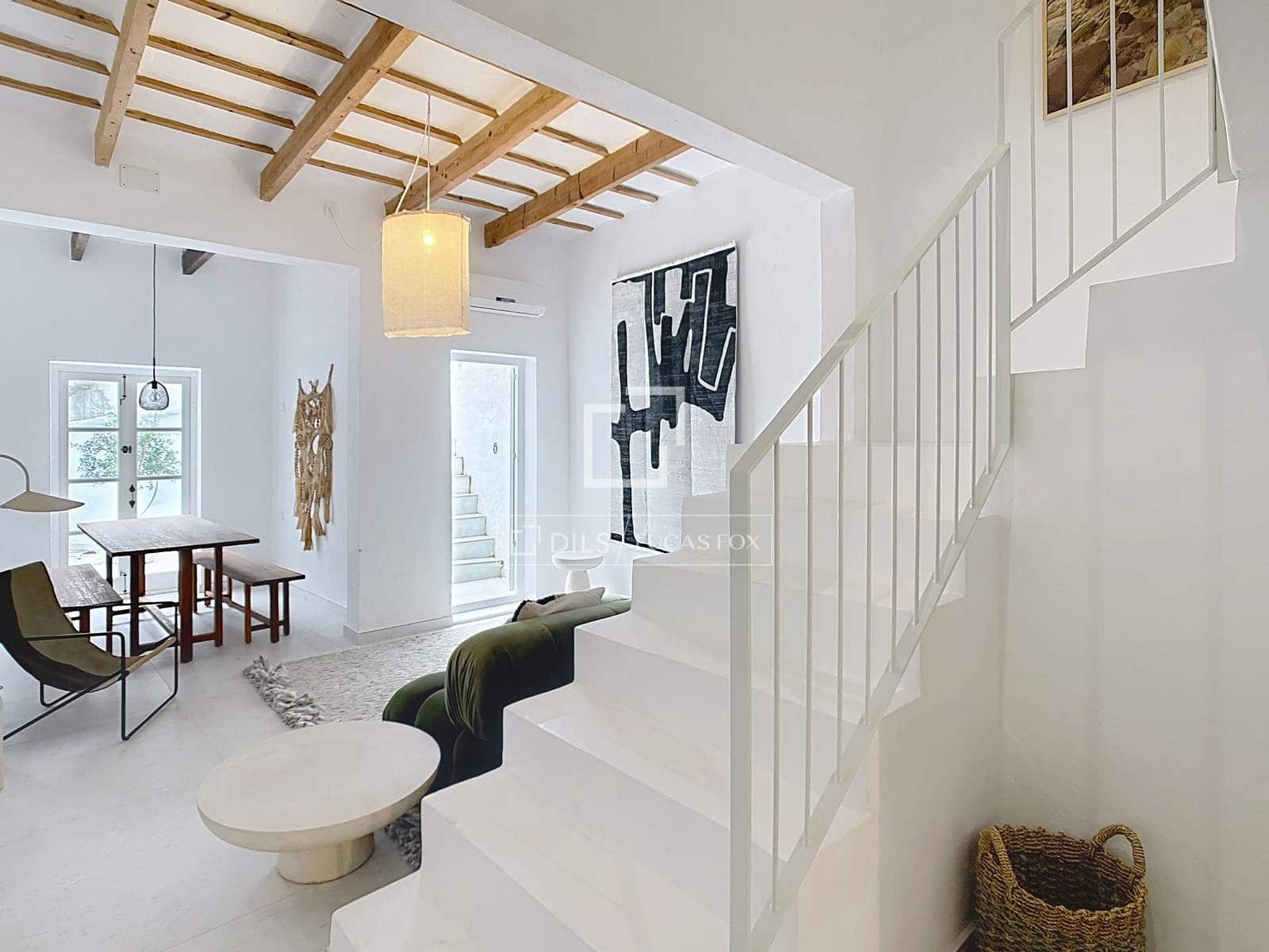 4 soveværelse Villa til salg i Ciutadella de Menorca - € 650.000 (Ref: 9535254)