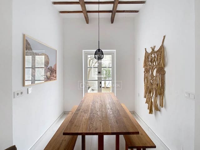 4 soveværelse Villa til salg i Ciutadella de Menorca - € 650.000 (Ref: 9535254)