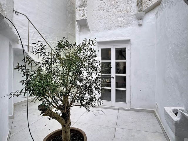 4 soveværelse Villa til salg i Ciutadella de Menorca - € 650.000 (Ref: 9535254)